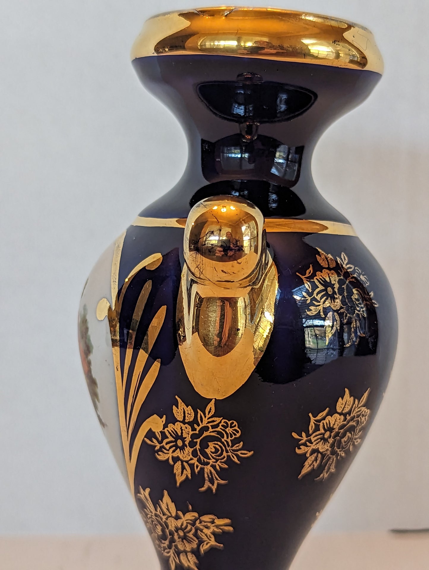Vintage Decor main R France Bud Vase
