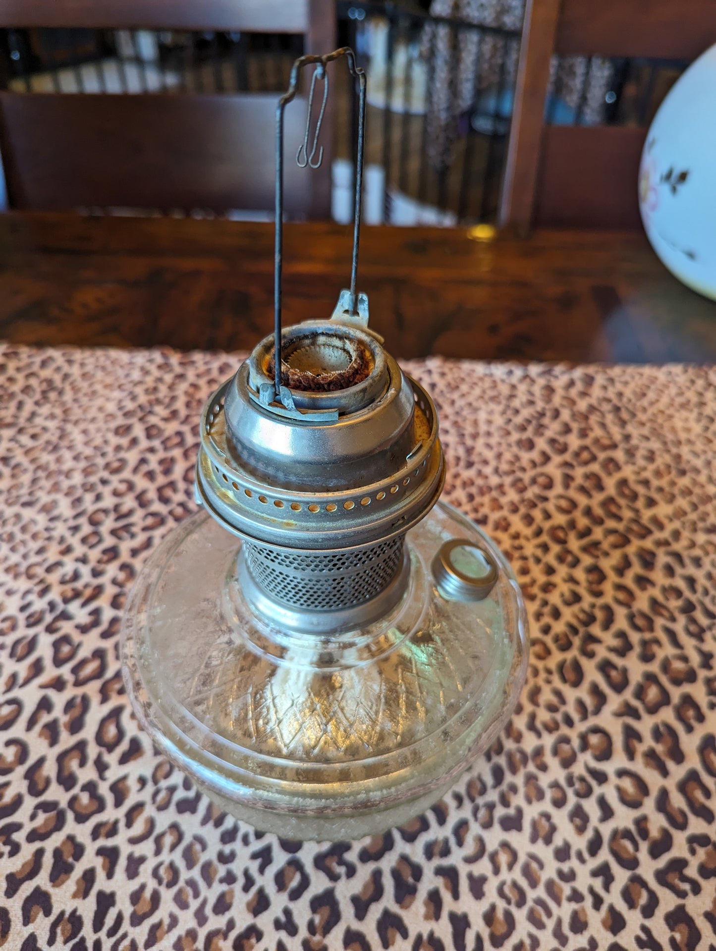 Vintage Aladdin Oil Lamp