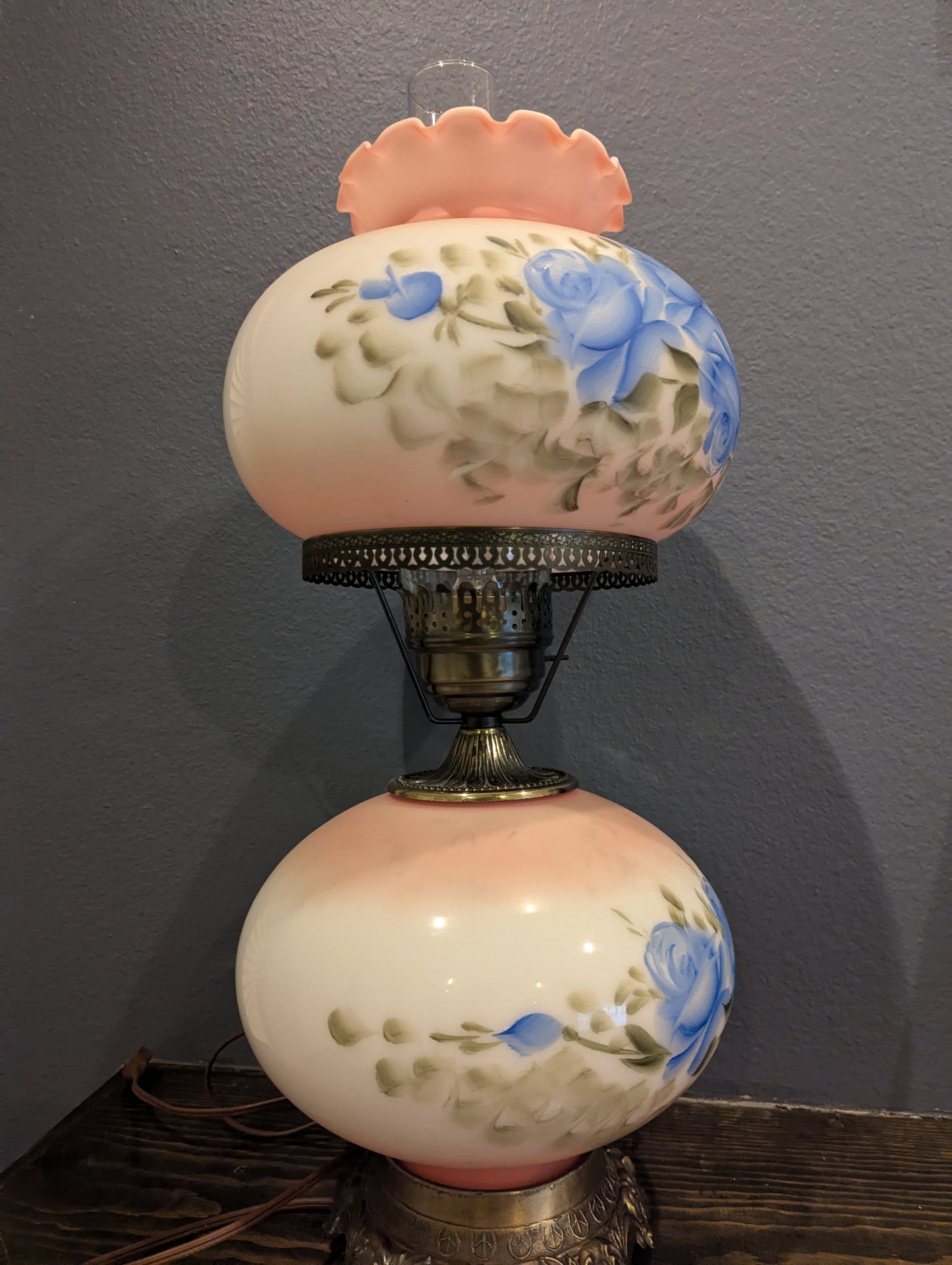 Vintage GWTW Parlor Electric Table Lamp