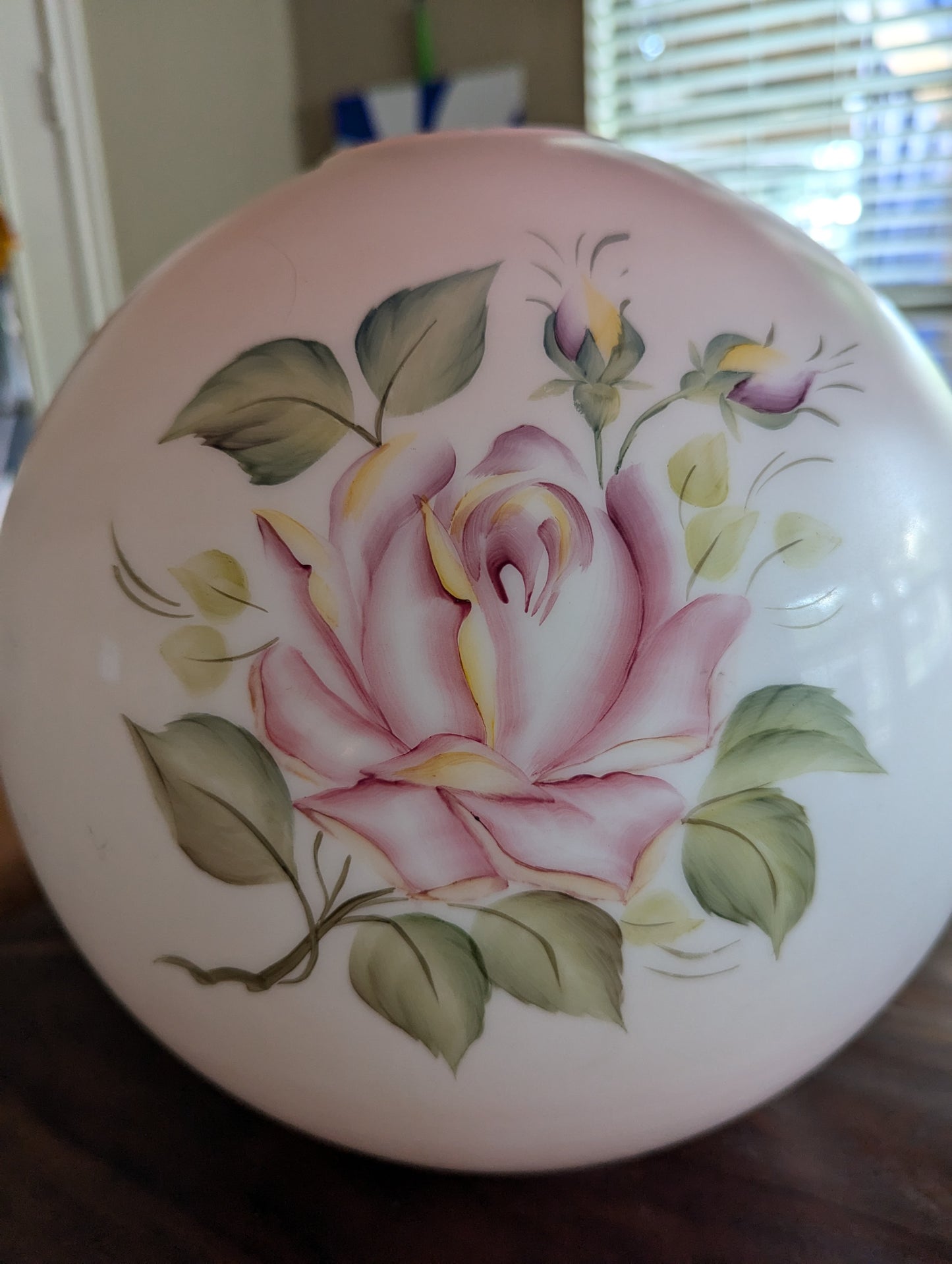 Vintage Hand Painted Glass GWTW Style Globe