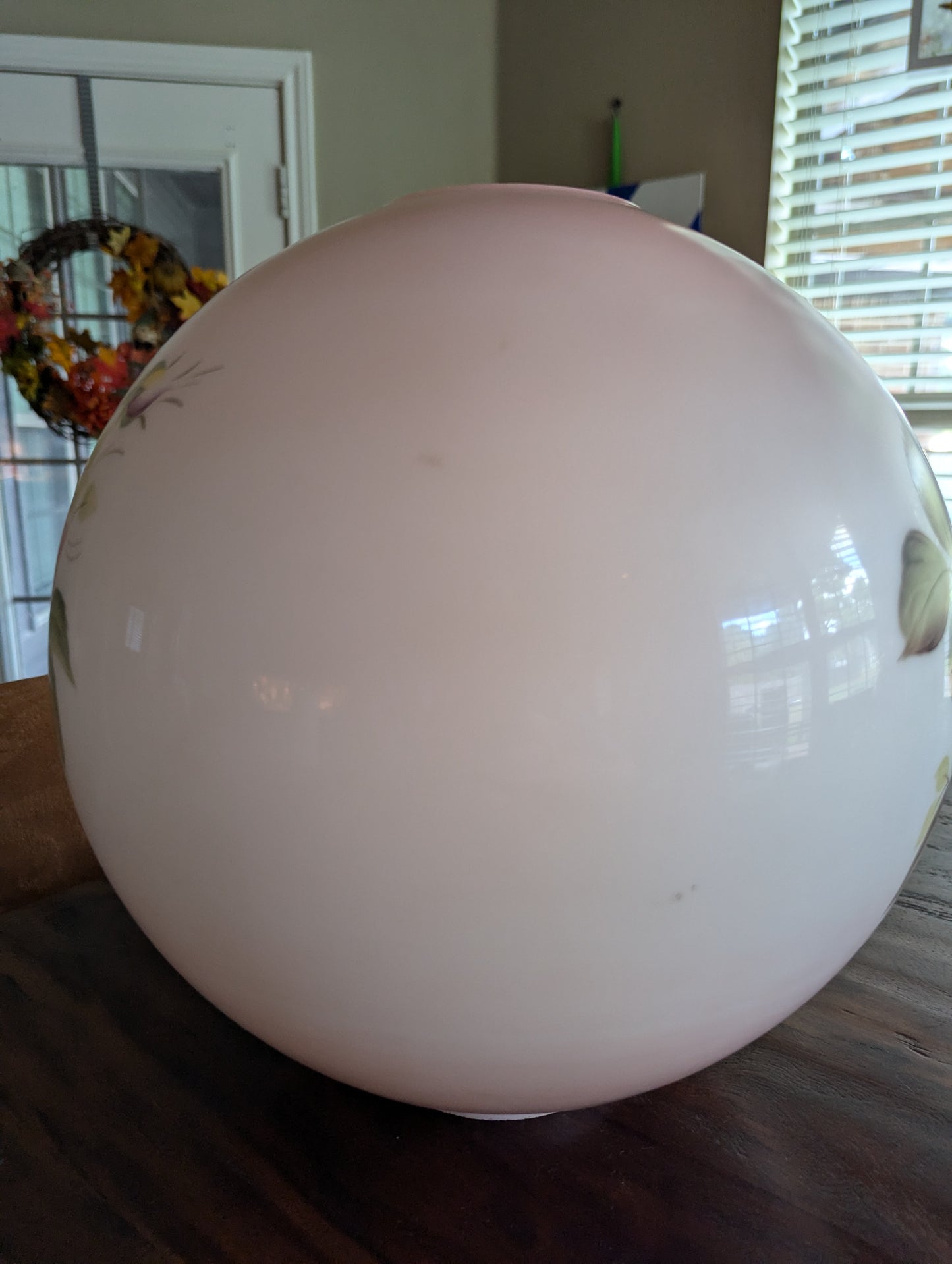 Vintage Hand Painted Glass GWTW Style Globe
