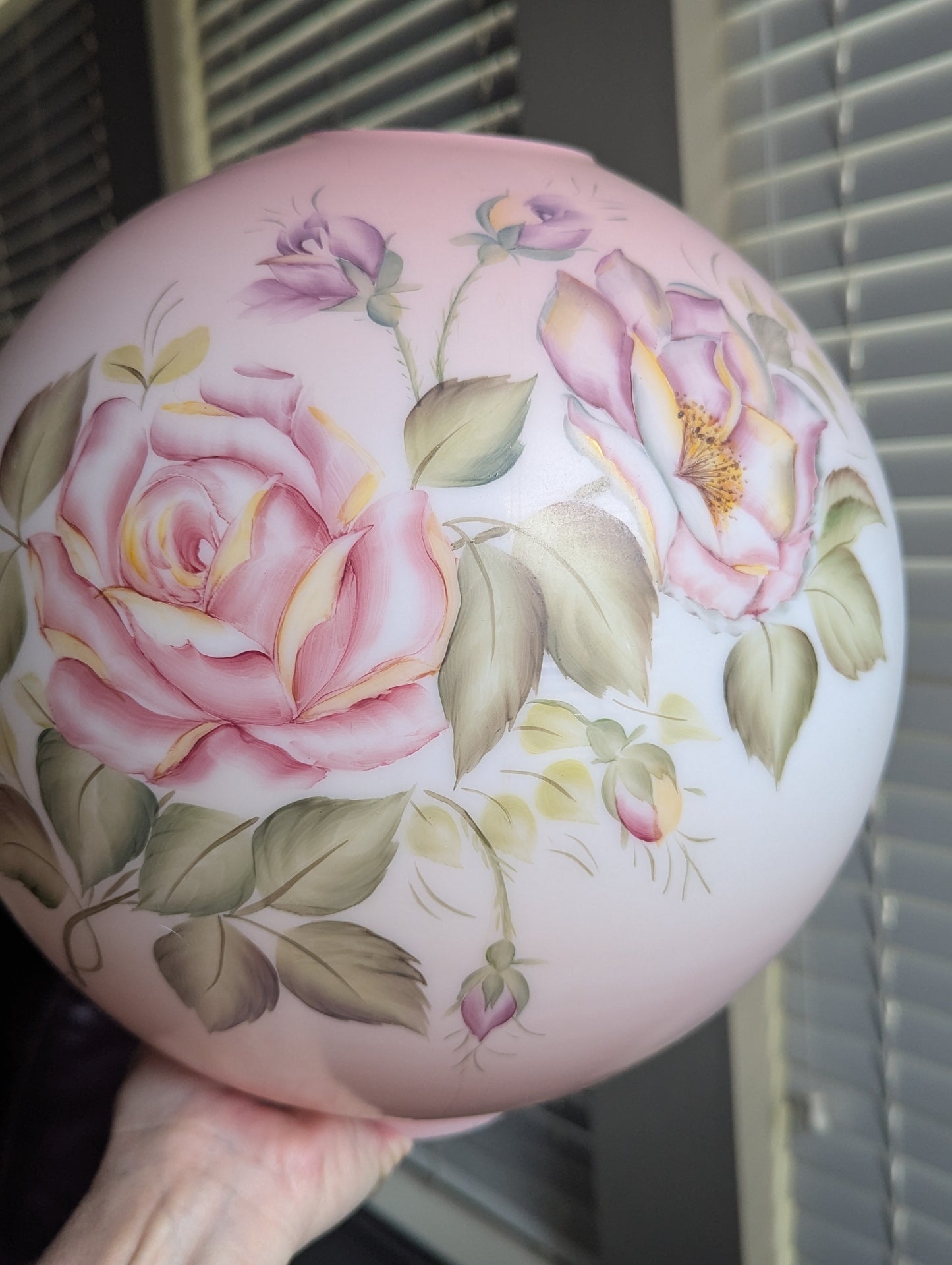 Vintage Hand Painted Glass GWTW Style Globe