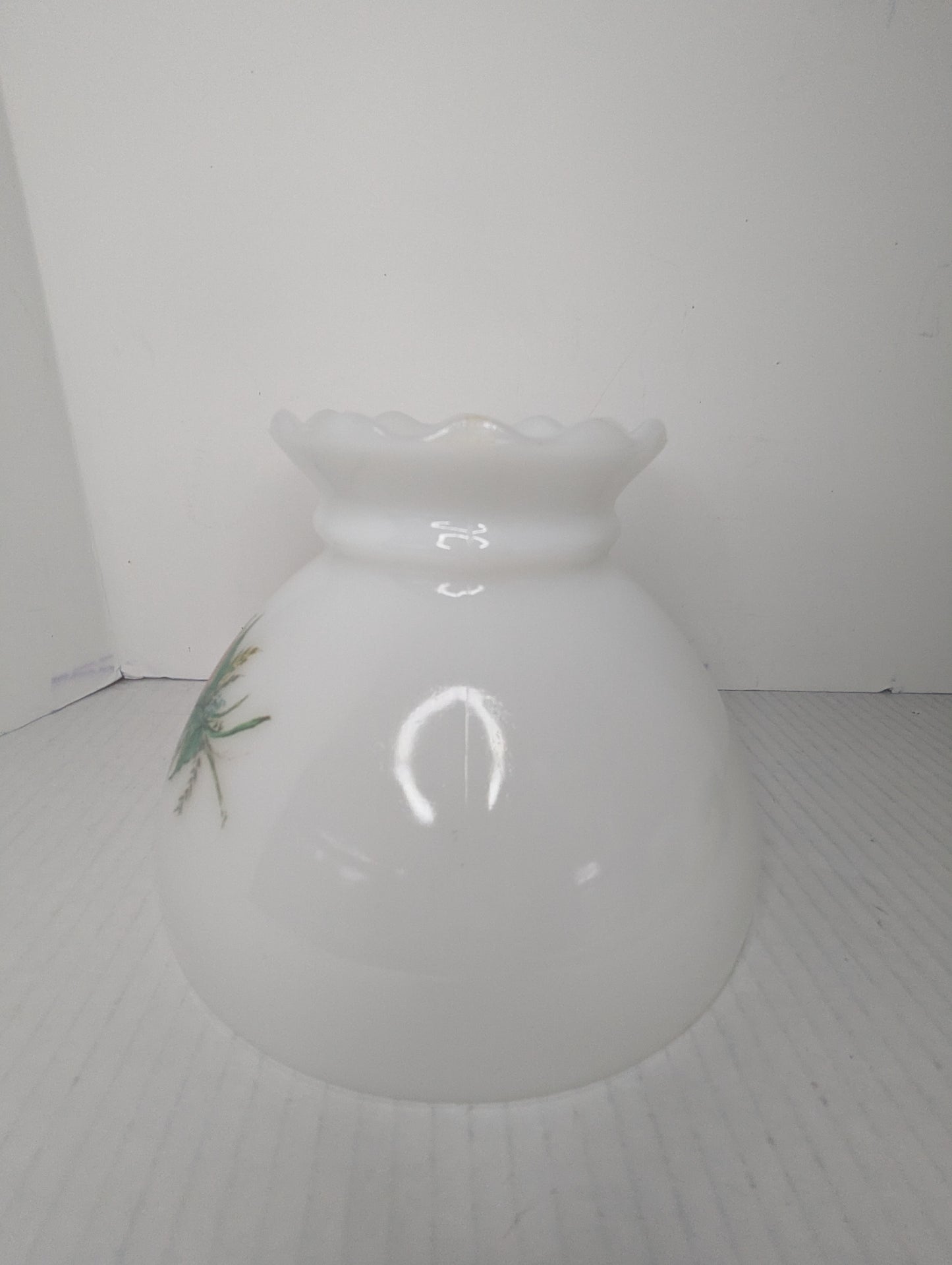 Vintage GWTW Style Hurricane Glass Globe/Lamp Shade