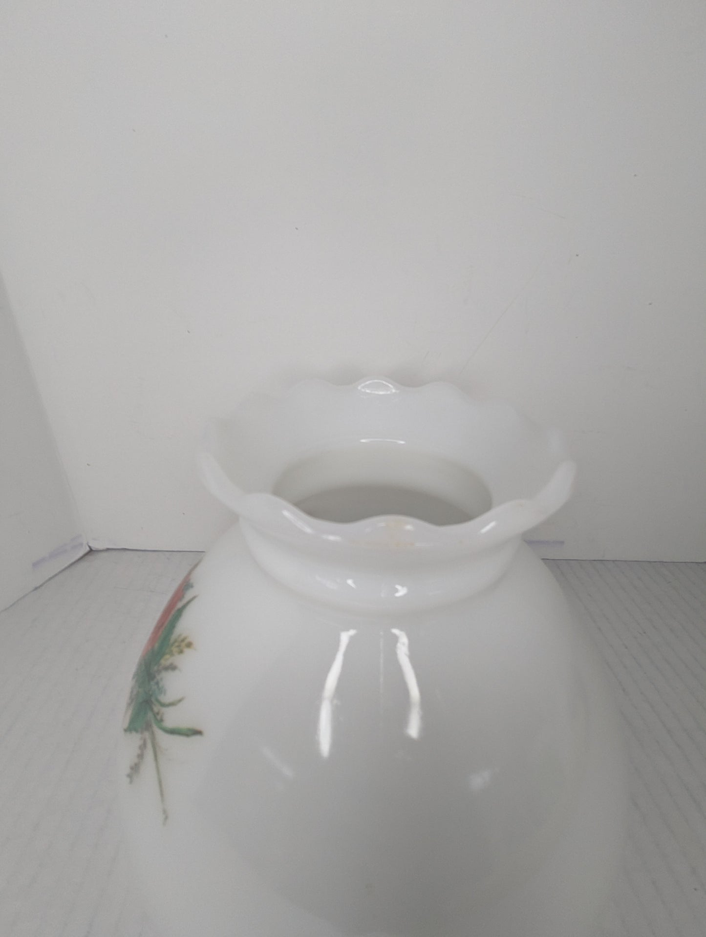 Vintage GWTW Style Hurricane Glass Globe/Lamp Shade