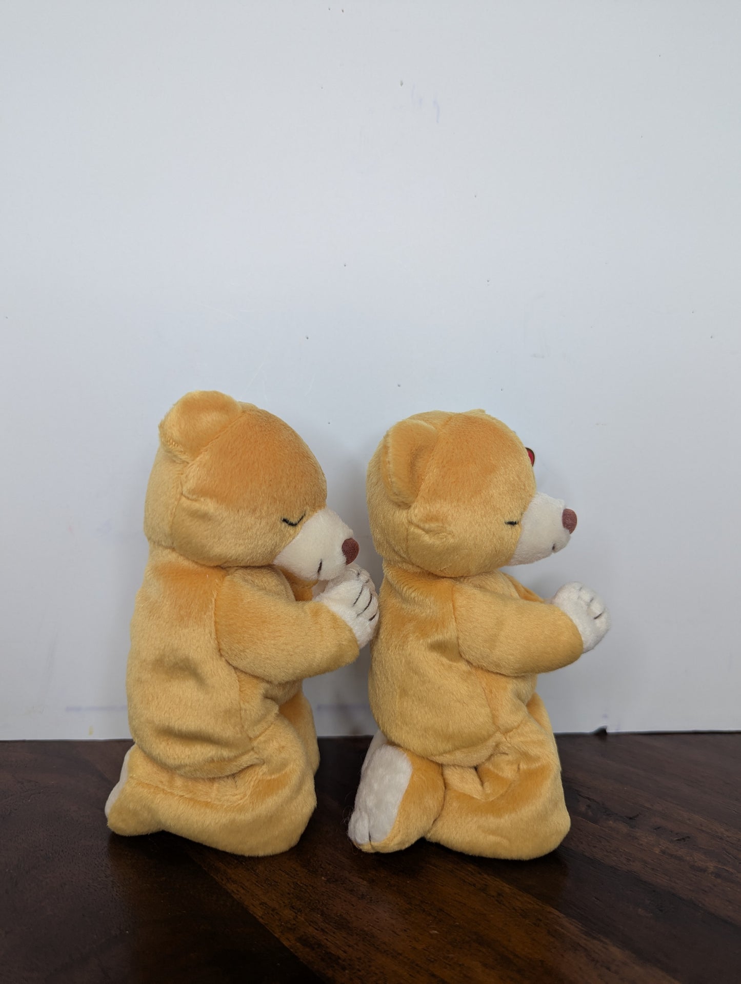 1998 ty Beanie Baby Hope The Praying Bear