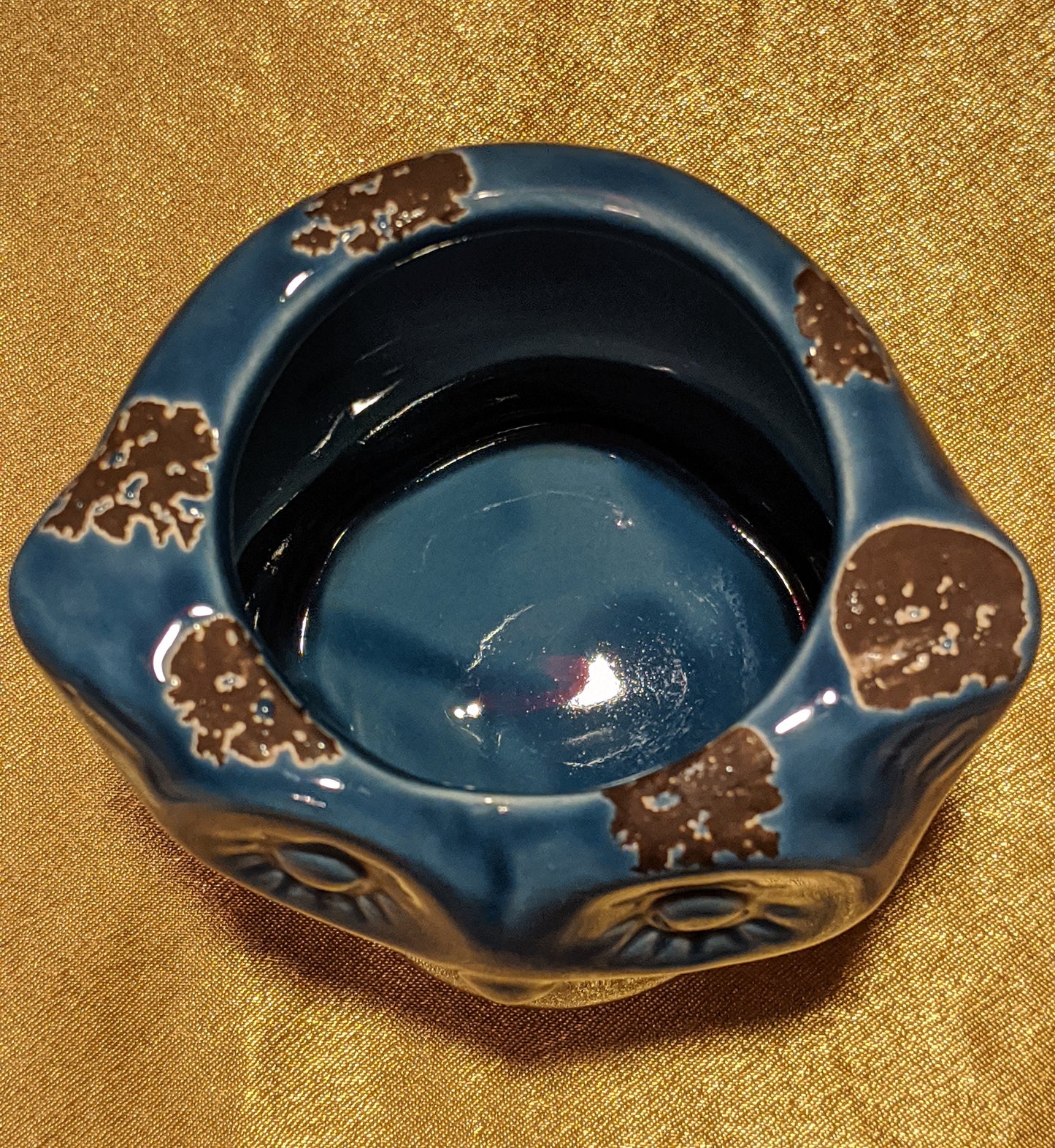 Blue Owl planter/pottery