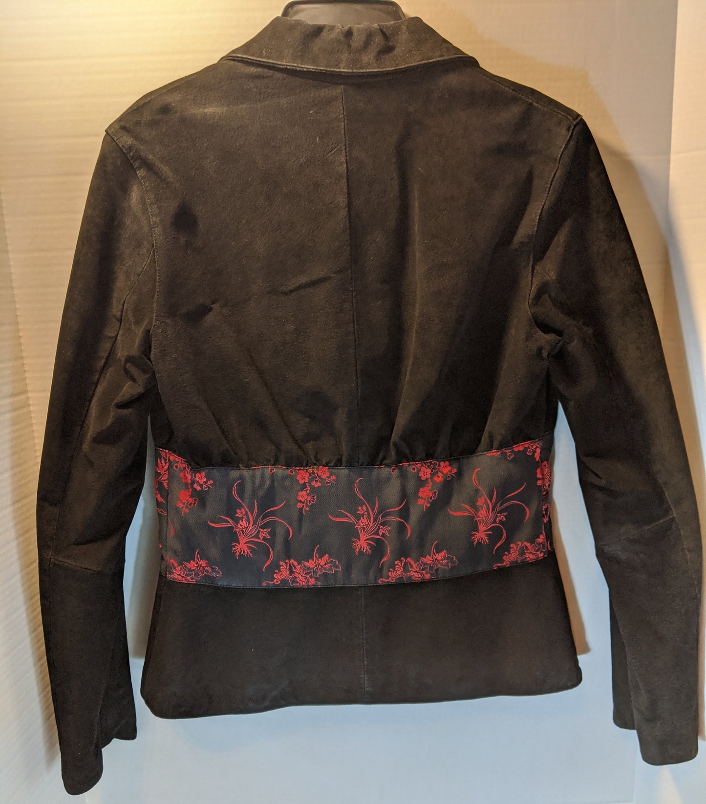 Wilsons Womens Leather Jacket.