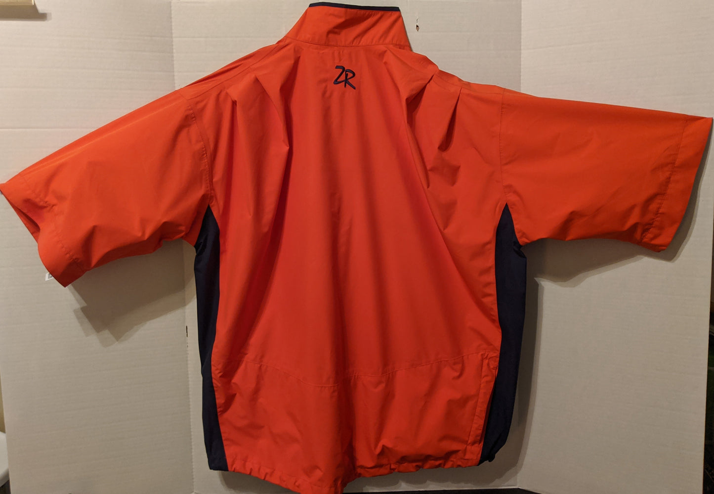 Zero Restriction Golf Outerwear