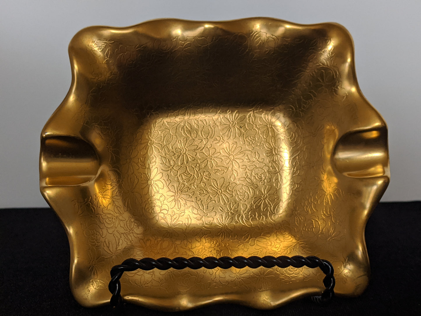 Pickard China Gold Ashtray/trinket dish