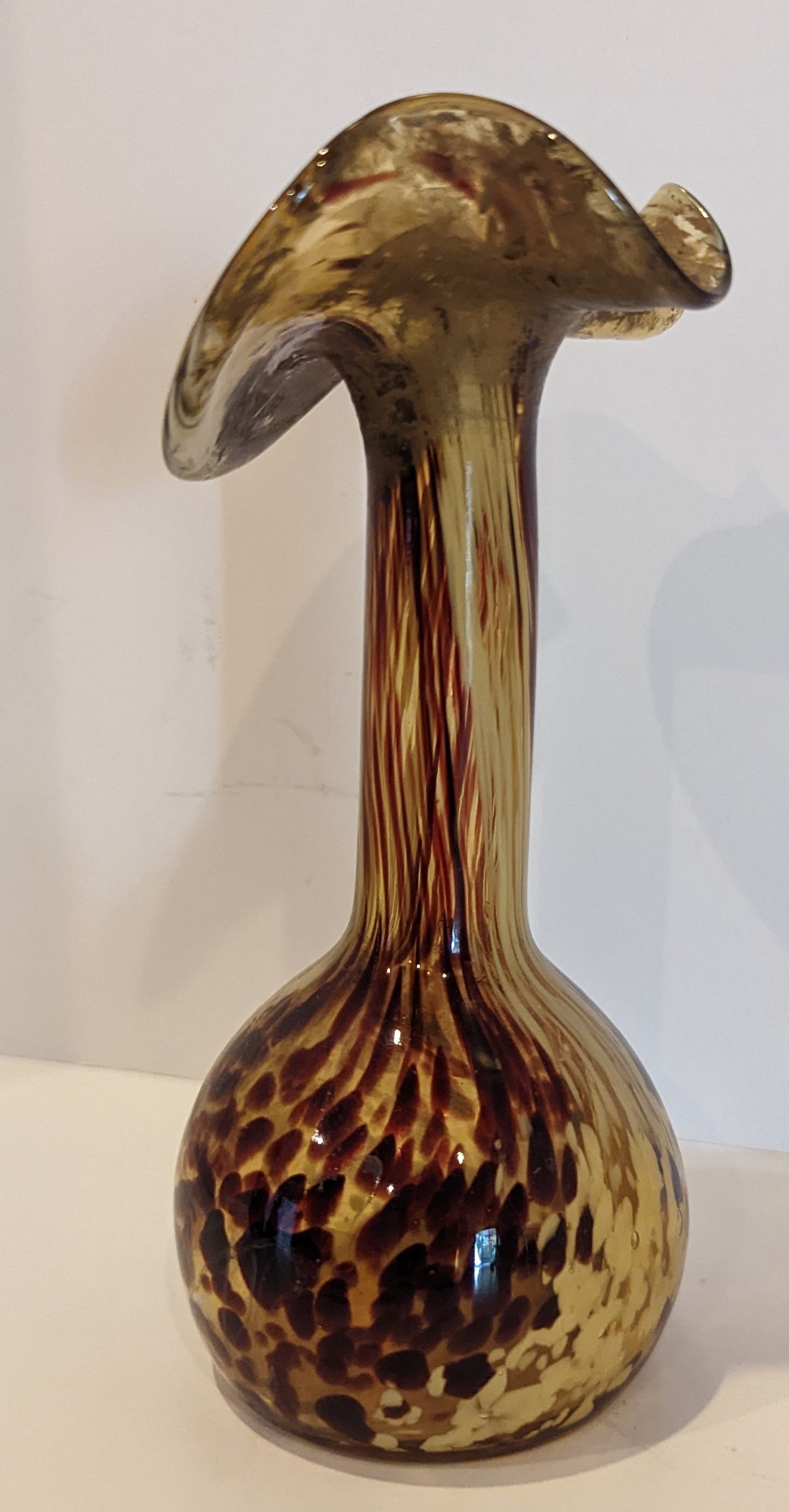 Tortoise Amber Glass Stem Vase