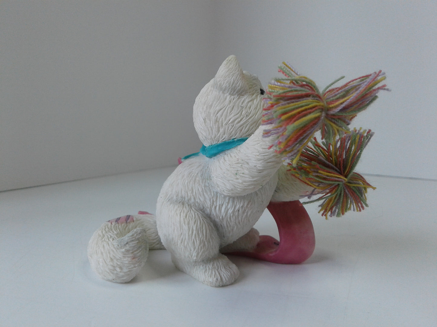 Cheering Cat Figurine