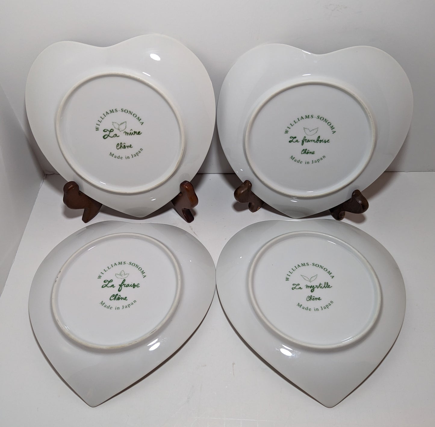 Williams Sonoma Chene Dessert Plates