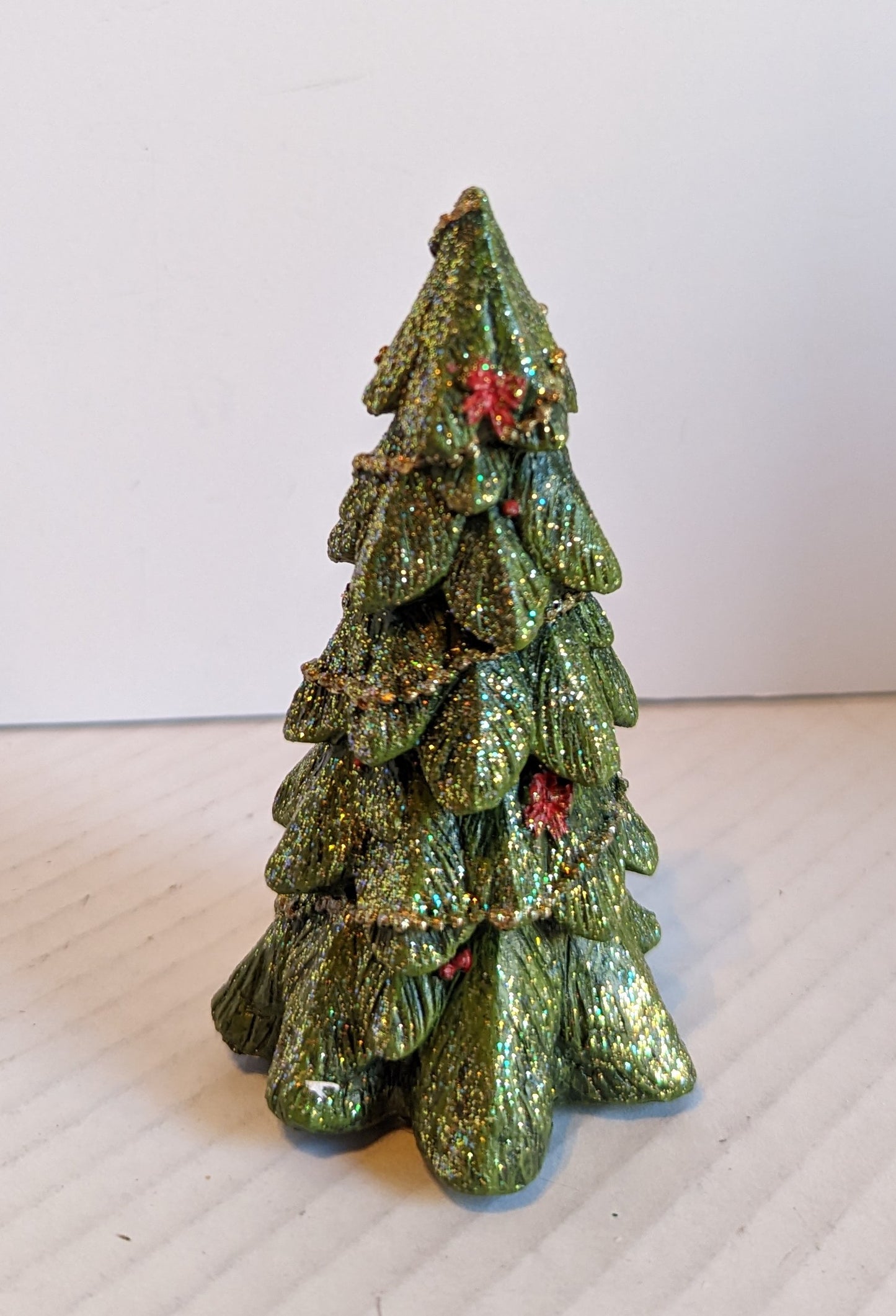 Resin Vintage Christmas Tree