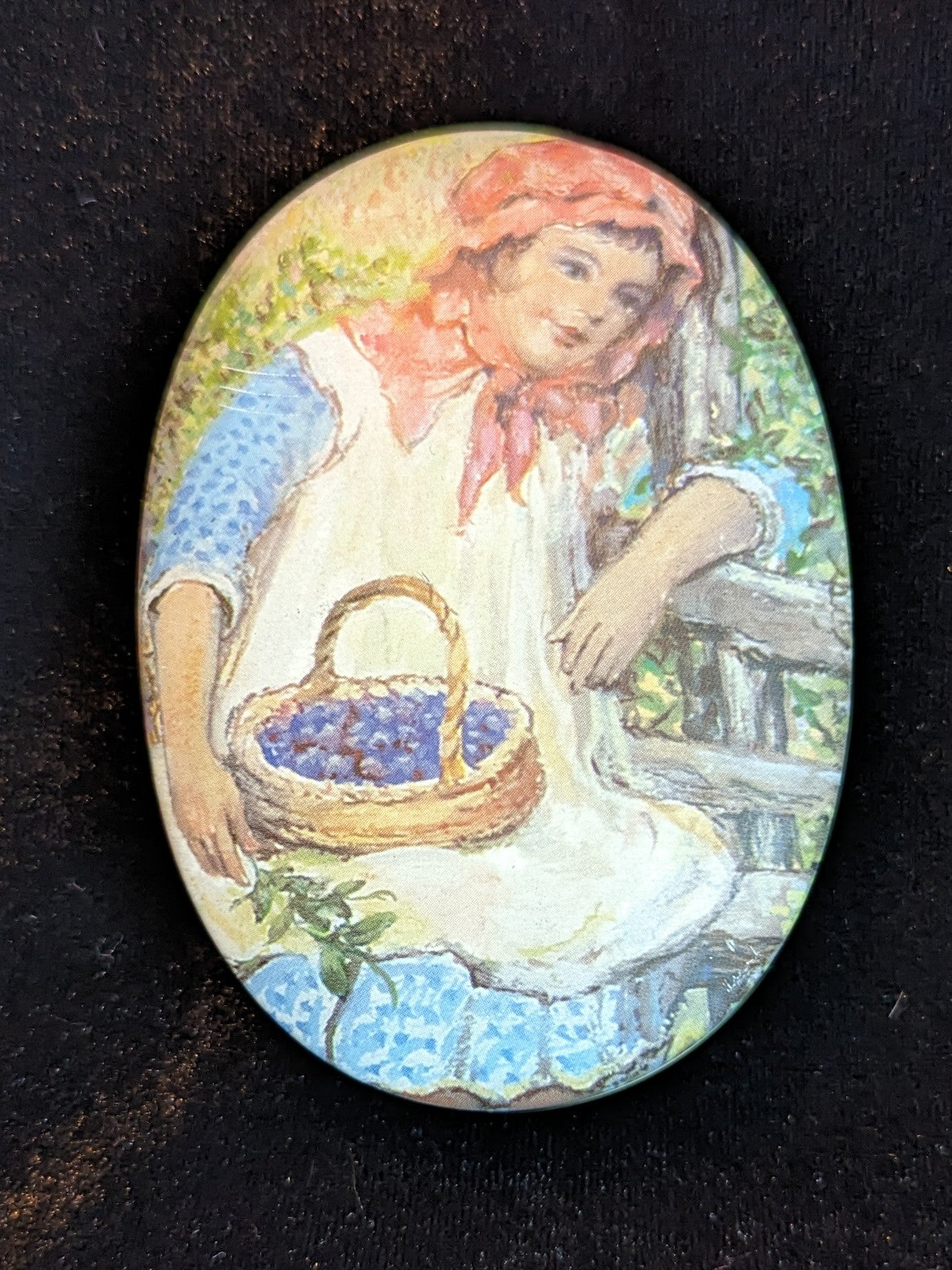 Small Oval Tin Trinket Box