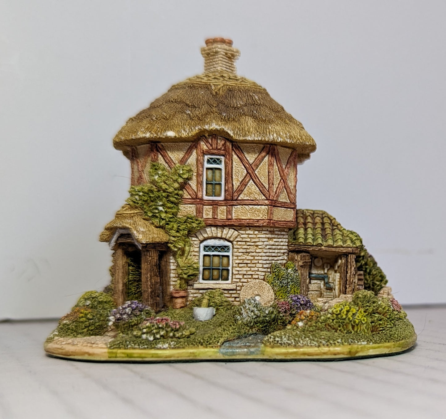 Lilliput Lane Peppermill Cottage L2330