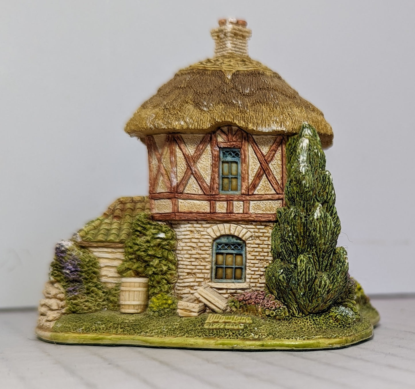 Lilliput Lane Peppermill Cottage L2330