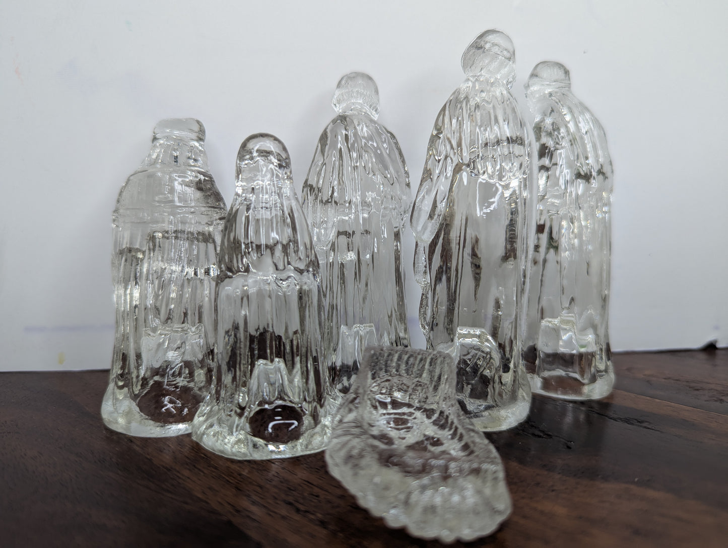 1988 Glass Nativity Set