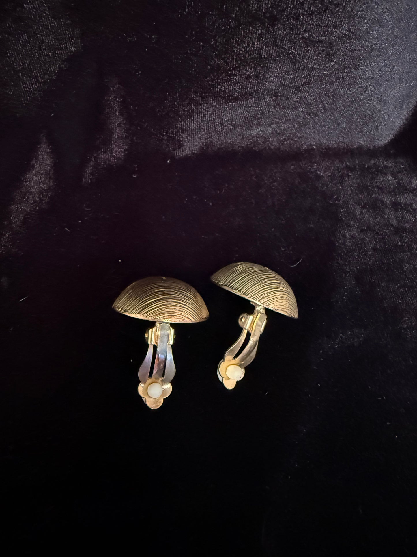 Christian Dior Earrings/No Mark Earrings