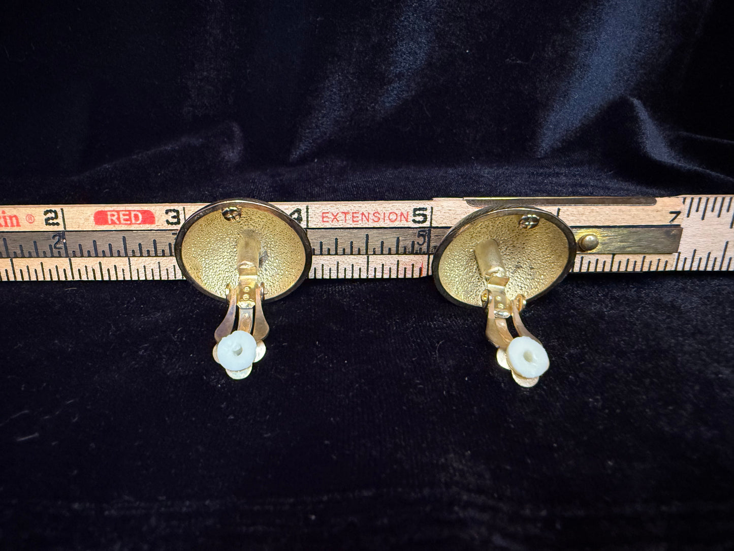 Christian Dior Earrings/No Mark Earrings