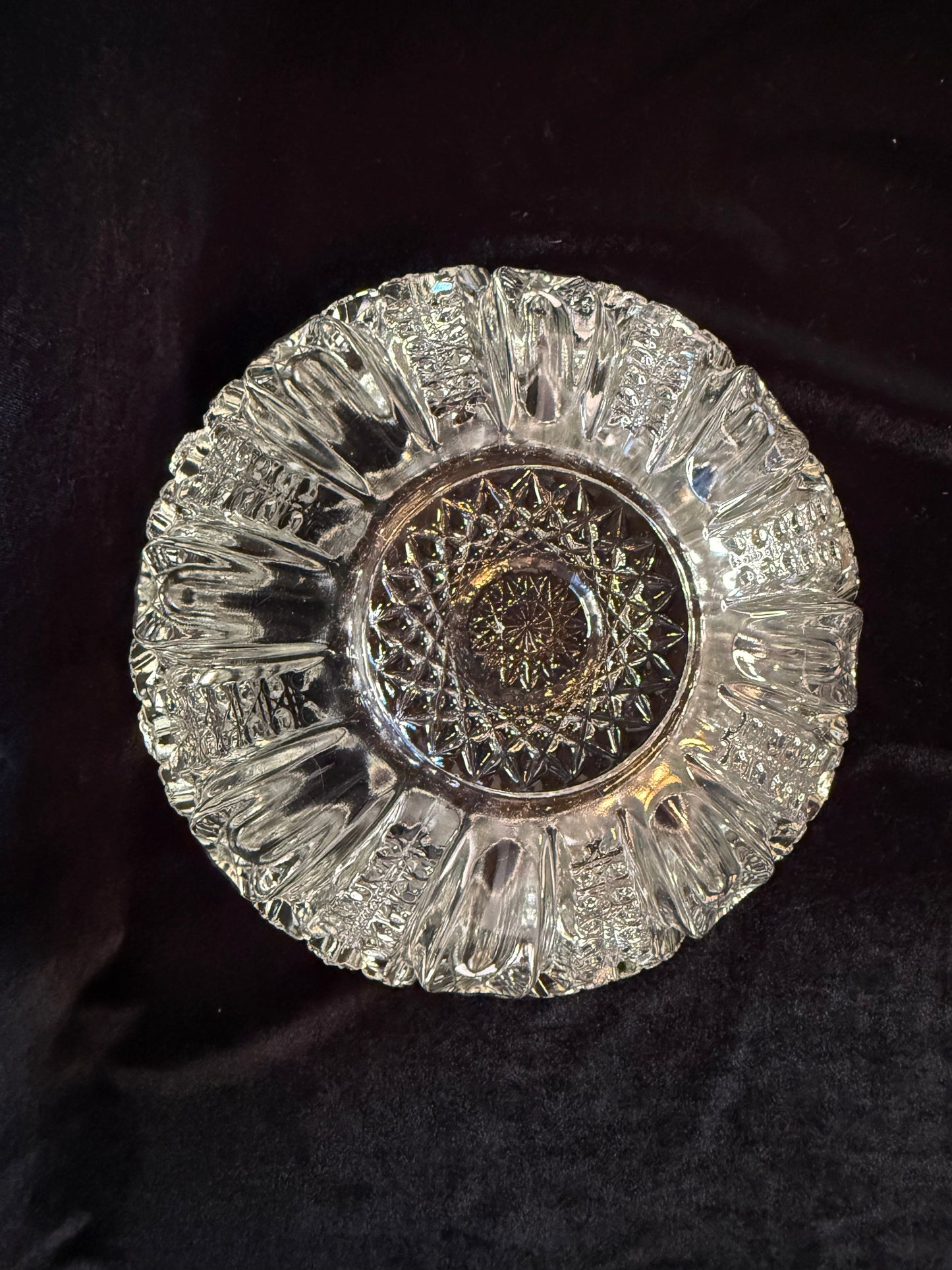 L E Smith Pressed Glass Bowl