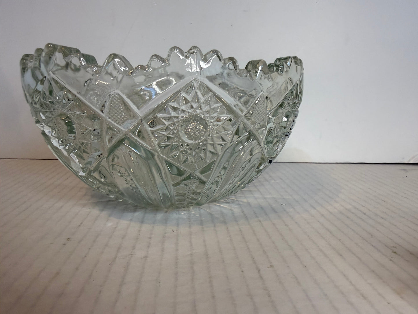 L E Smith Pressed Glass Bowl