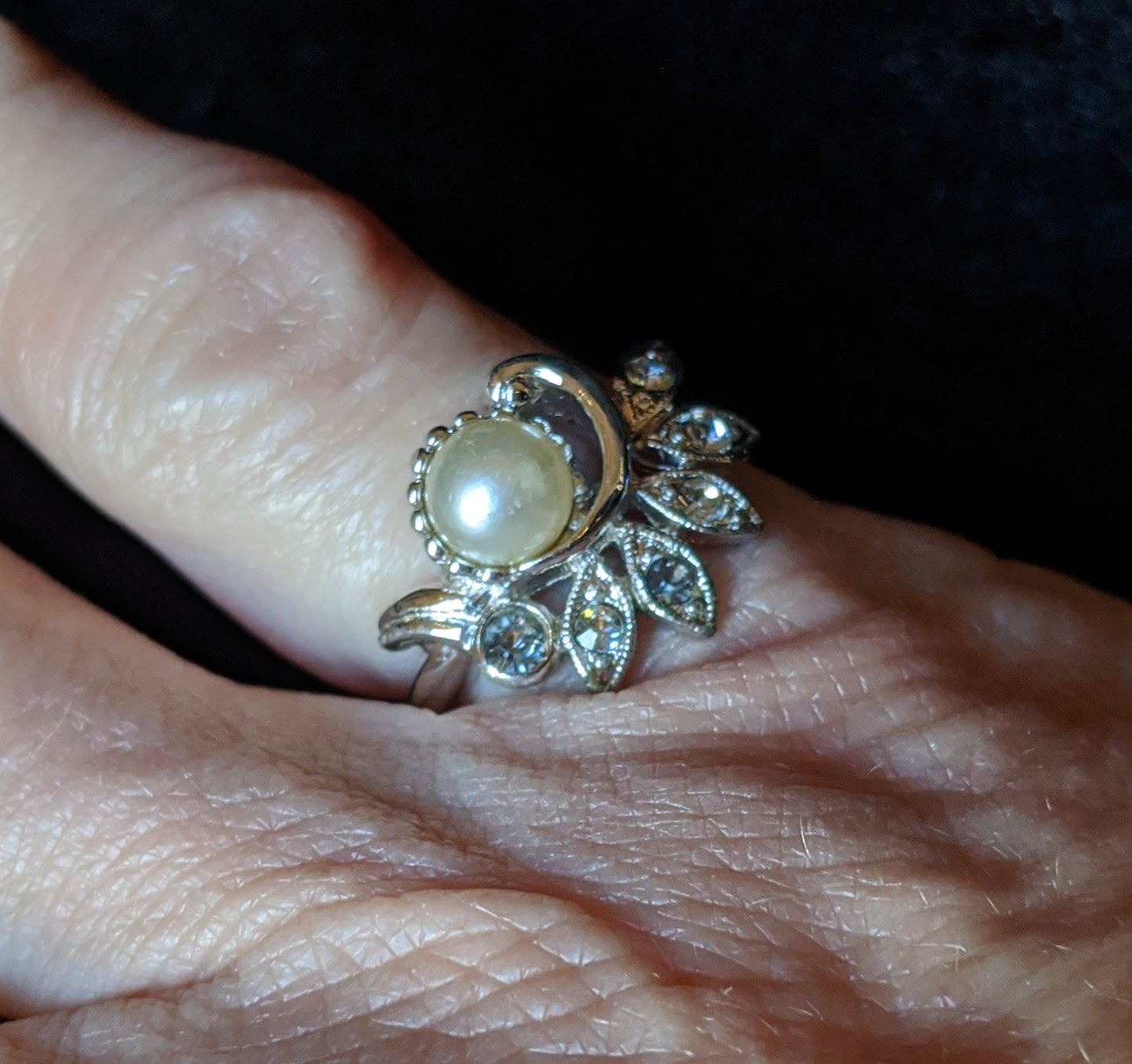 Avon Faux Pearl and Rhinestone Ring