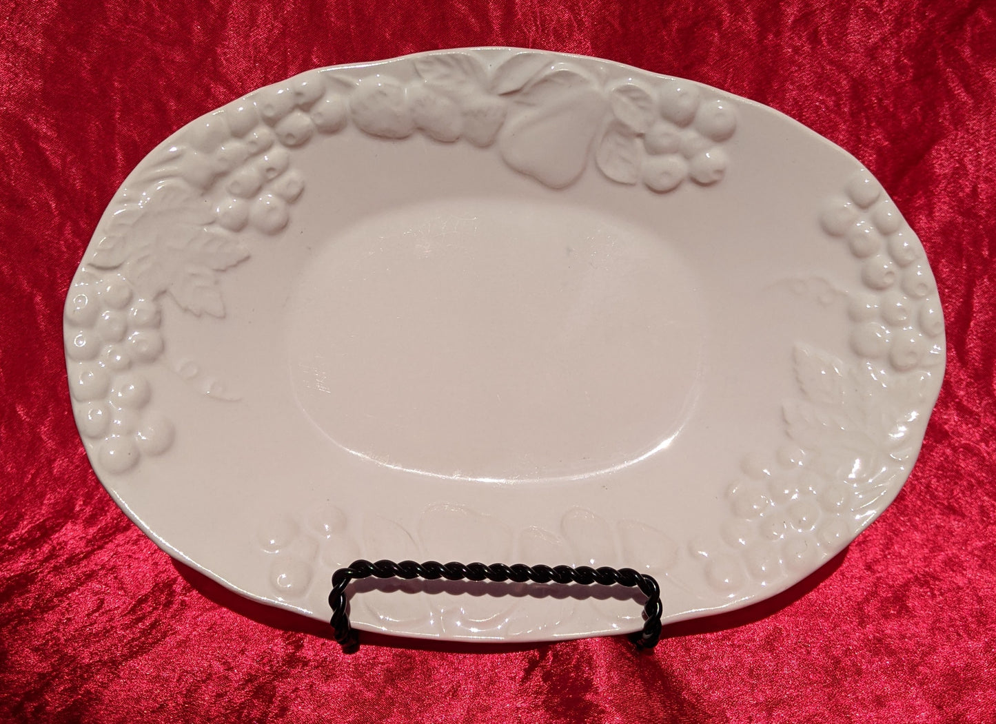 Garden White Serving Dish for Gravy Boat (do not have gravy boat) Replacement piece