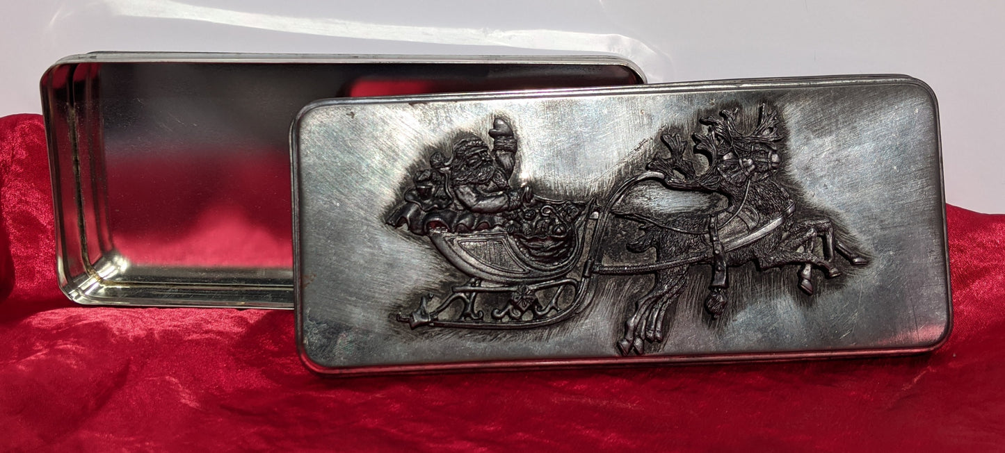 Metzke Pewter Santa's Sleigh Tin