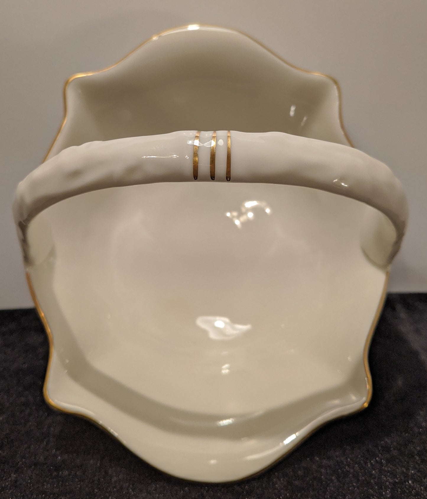 Crown Classics Whitehall Fine Porcelain Basket