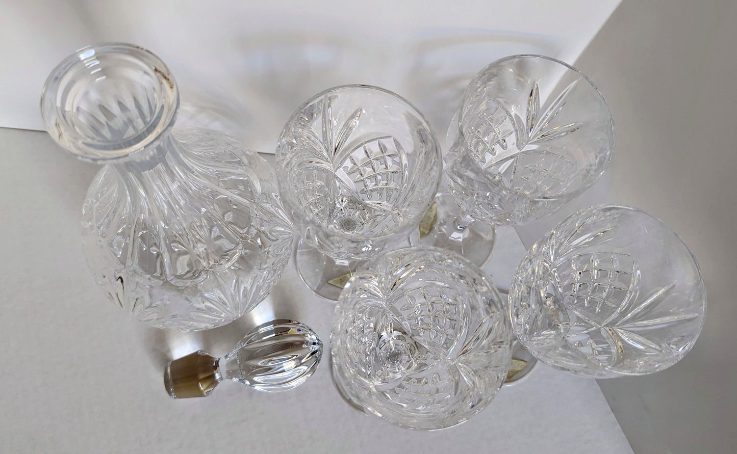 Shannon Crystal Decanter/Stopper and 4 Stem Glasses