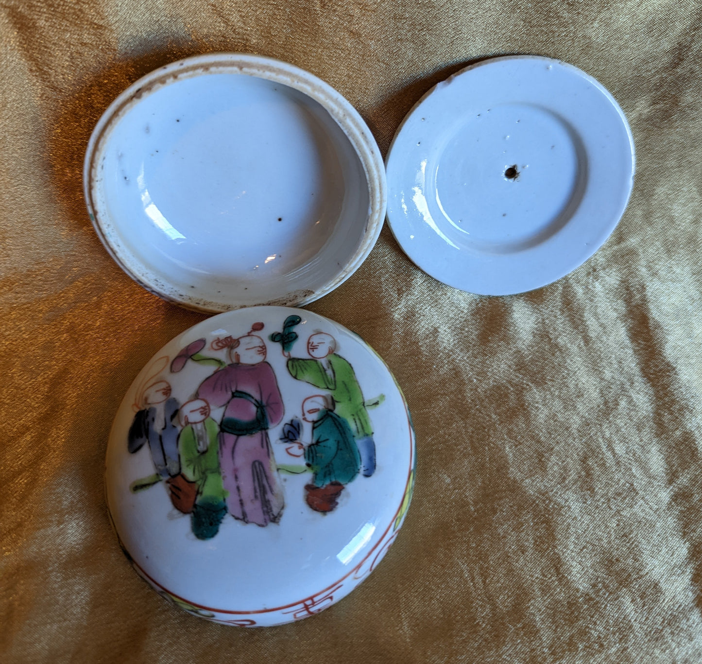 Antique 1900's Famille Rose Porcelain Paste Box Dish