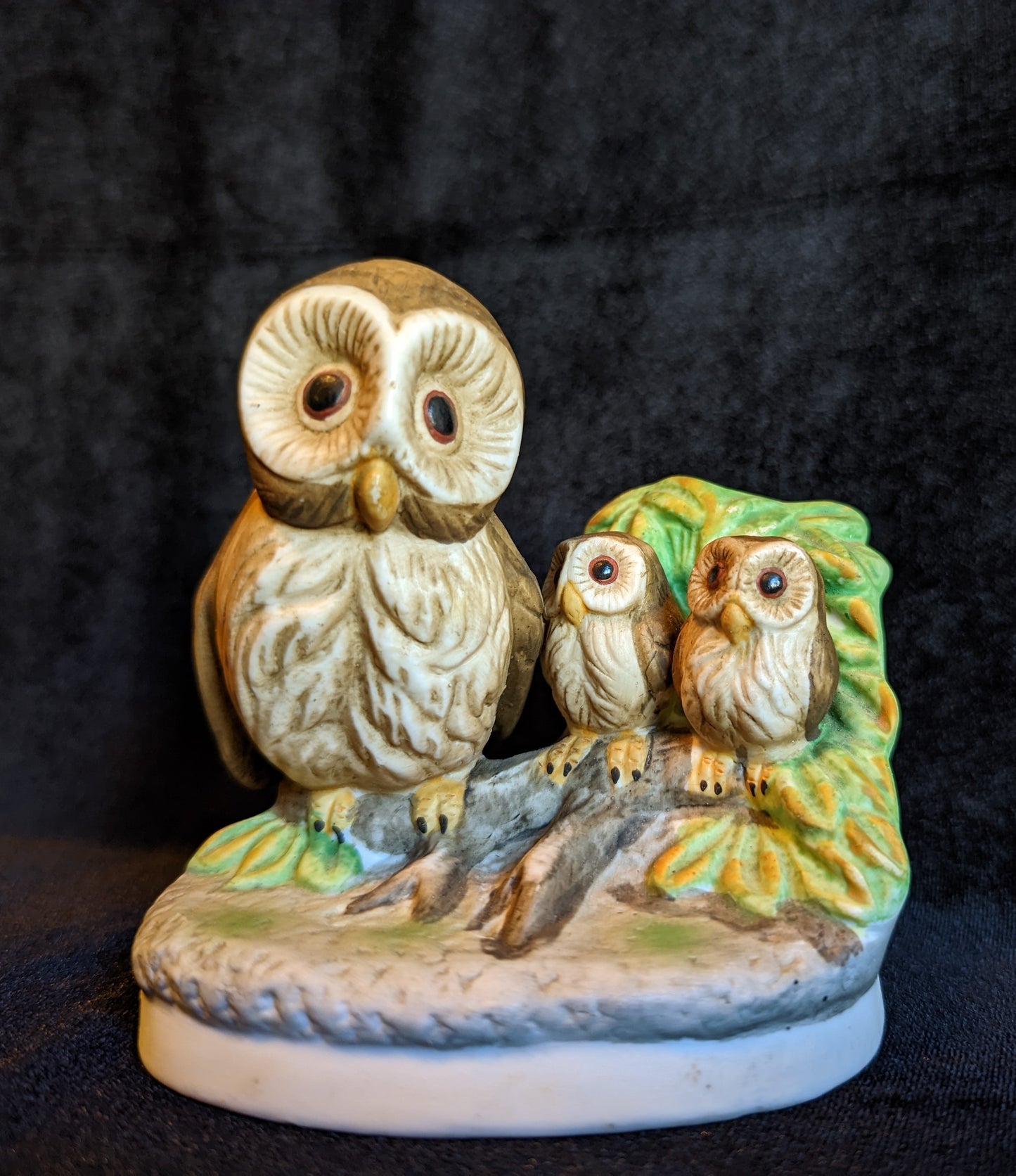 UC&GC, Triple Owl Figurine Vintage1970-80's