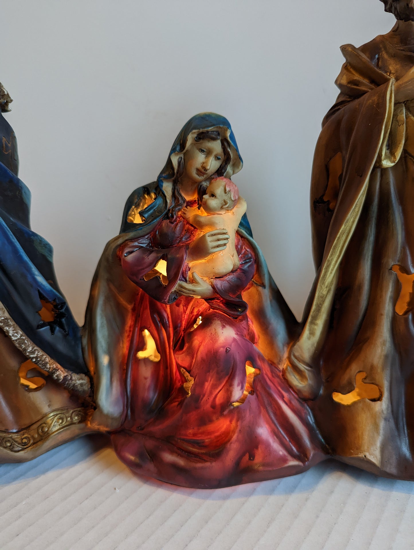 Deers Merchandise Vintage Lighted Nativity