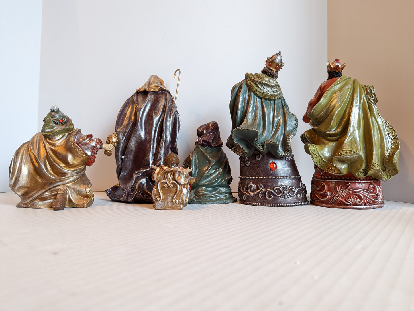 Opulence Vintage Nativity Set of 6