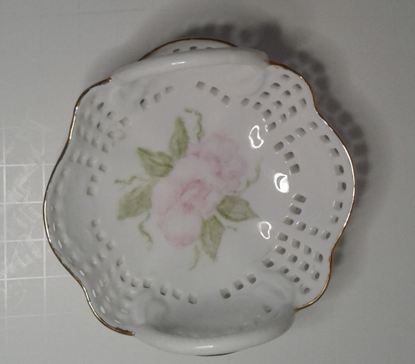 Lattice Vintage Trinket Dish