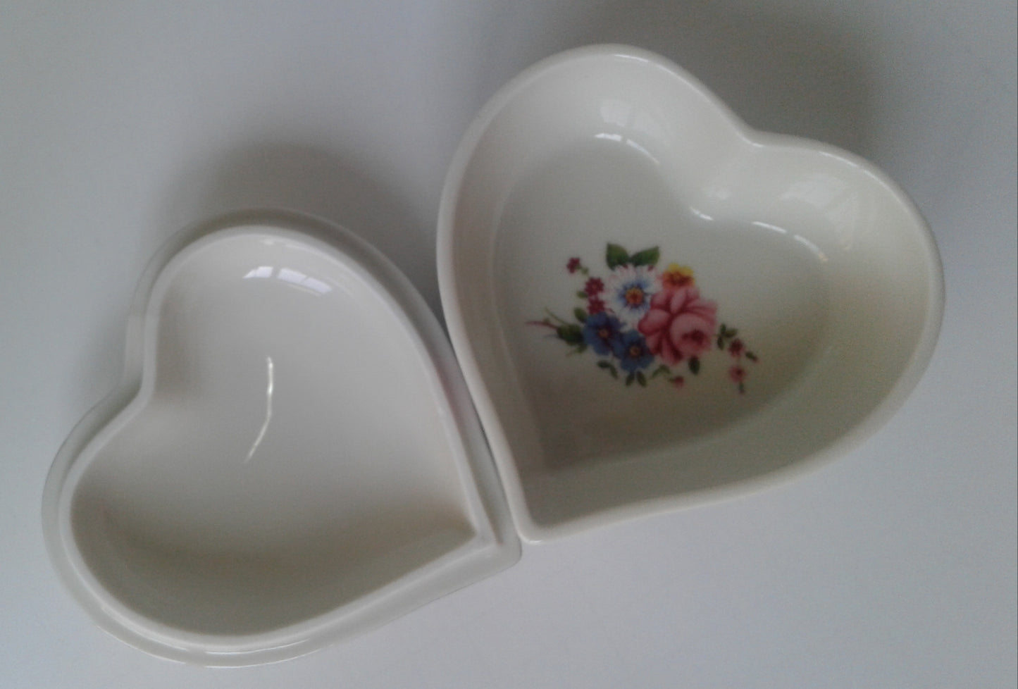 IW Rice Heart Trinket Dish