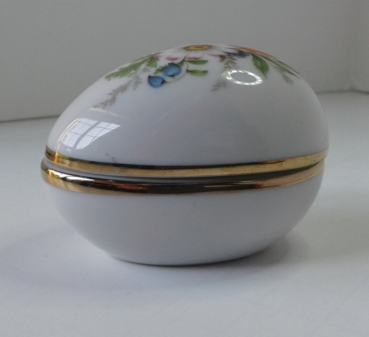 Floral Vintage Egg Shaped Trinket Box