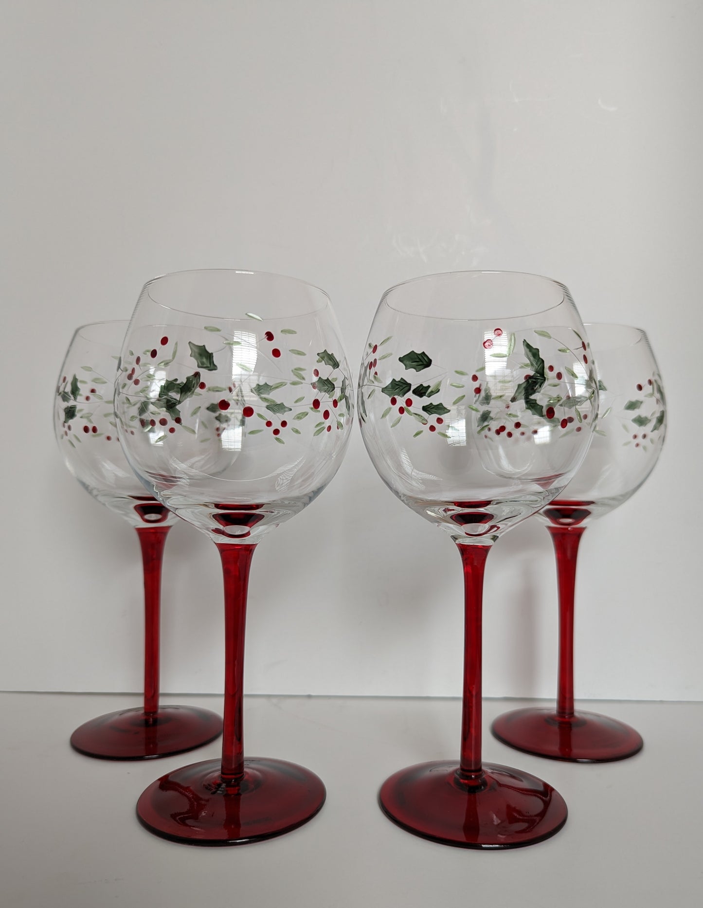 Pfaltzgraff Winterberry Wine Goblets (4)