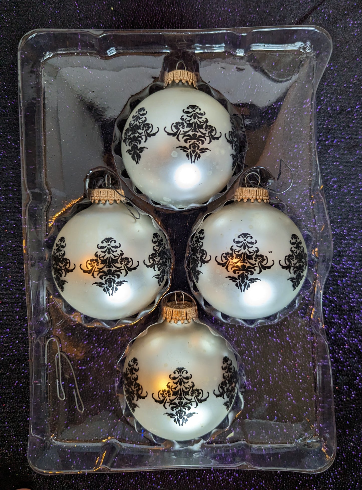 The Christmas Shoppe Glass Ornaments Christmas 2012