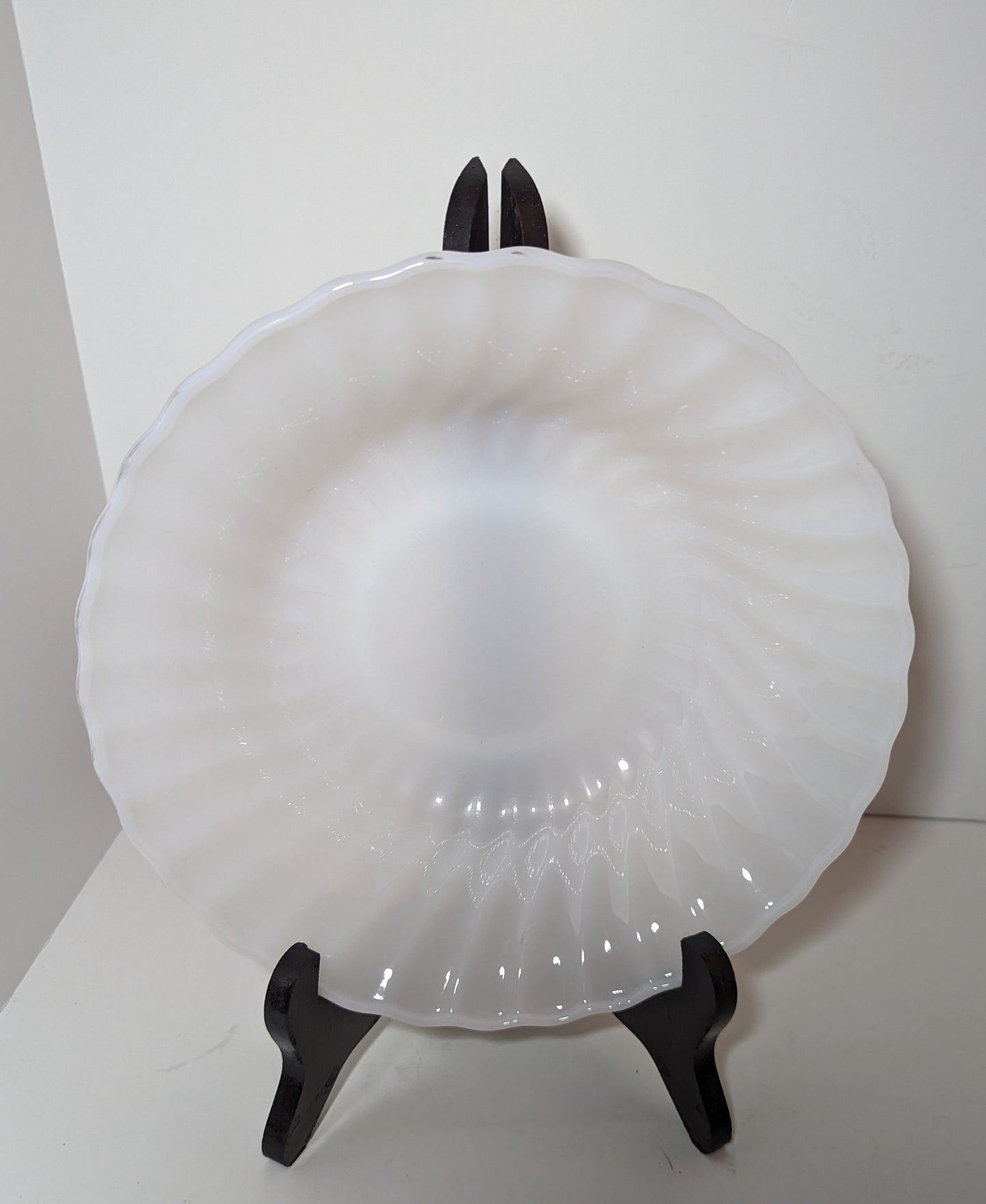 Anchor Hocking Vintage Milk Glass Bowl