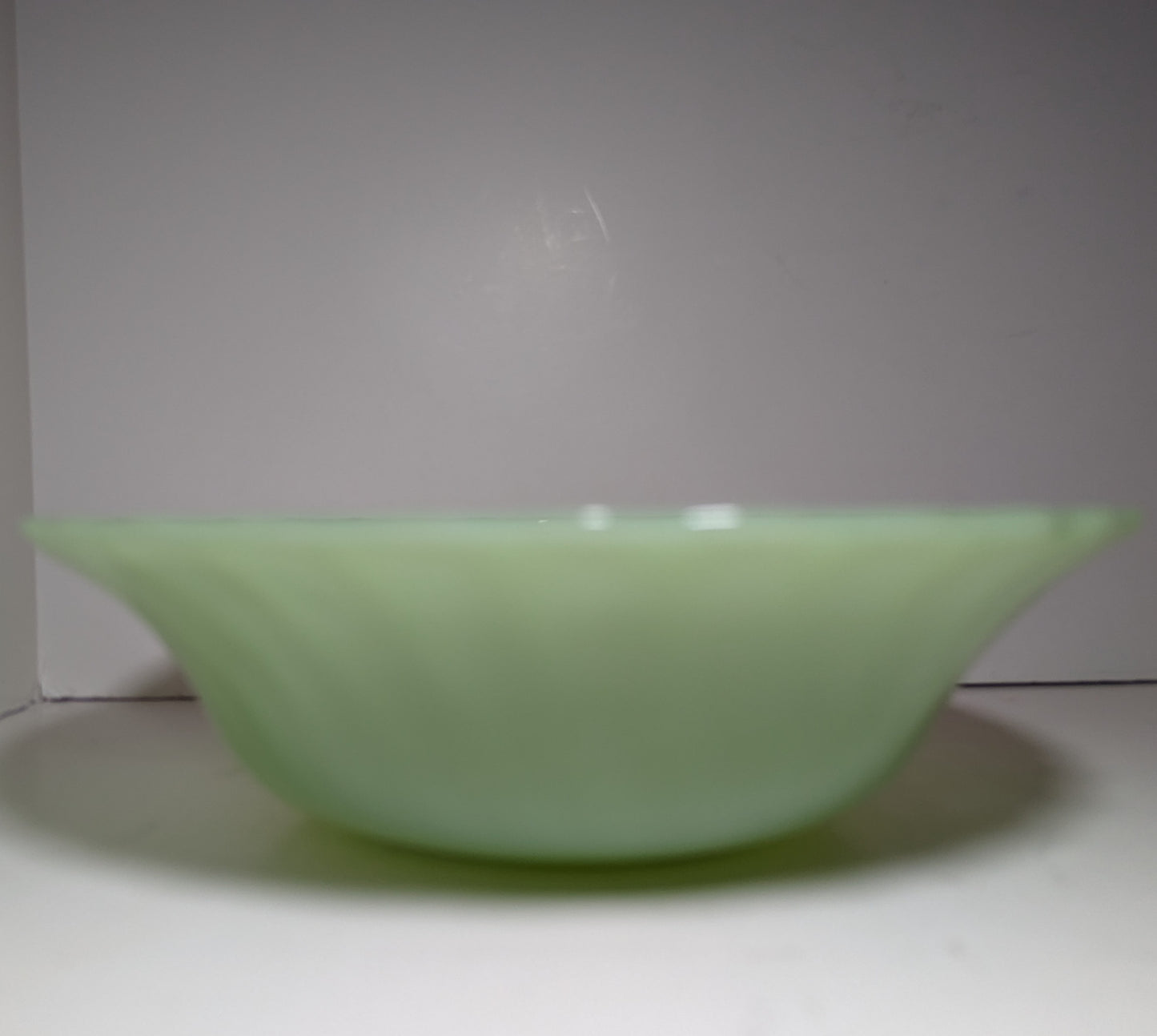 Anchor Hocking Fire King Jade-Ite Shell, Swirl Bowl