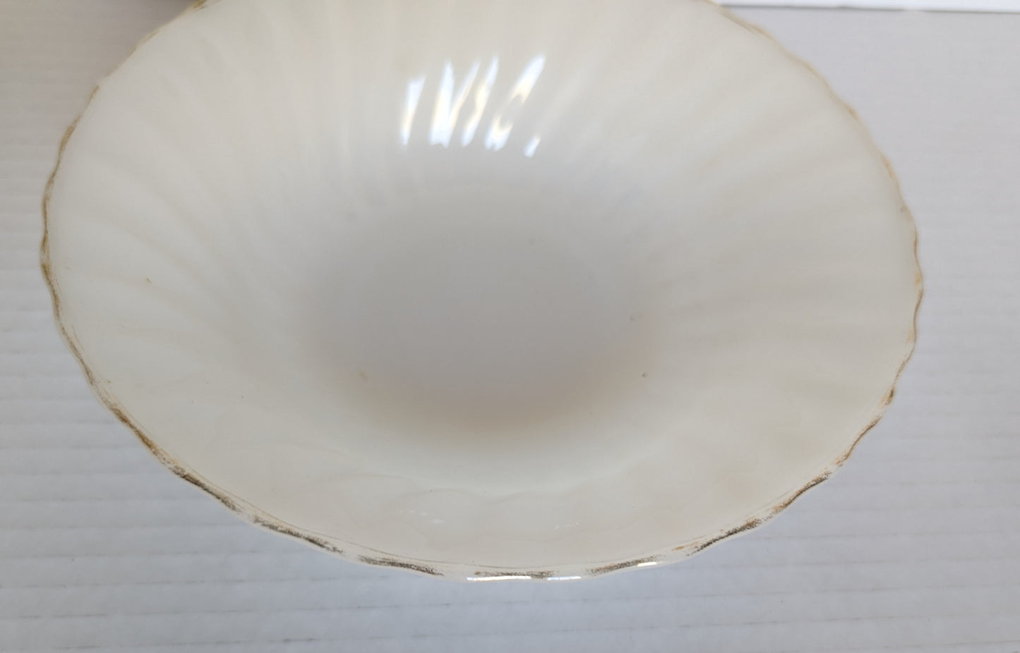 Anchor Hocking Vintage Serving Bowl