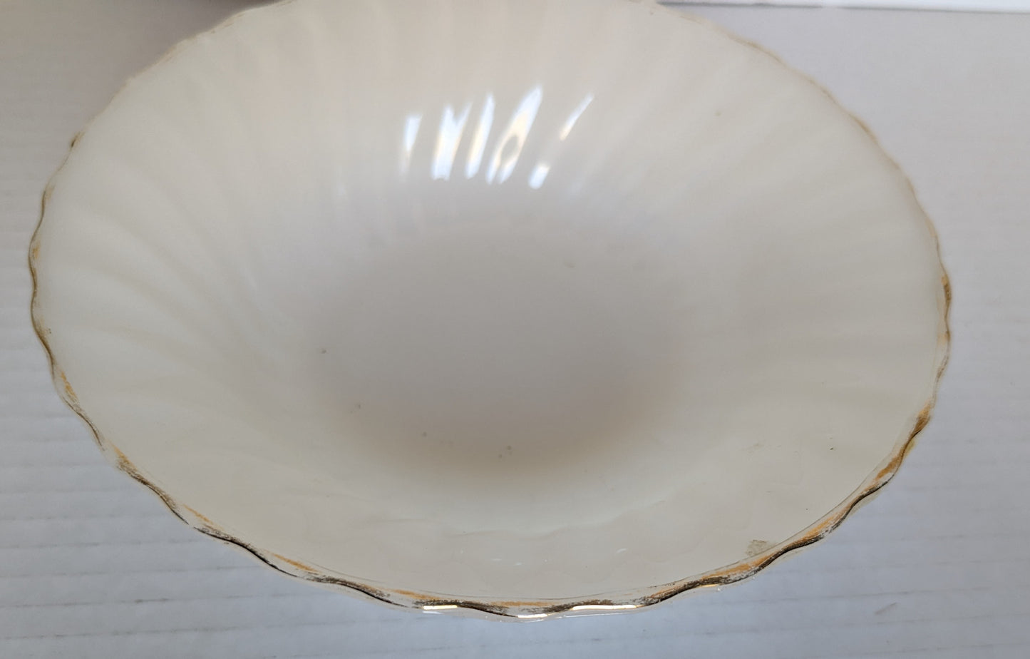 Anchor Hocking Vintage Serving Bowl