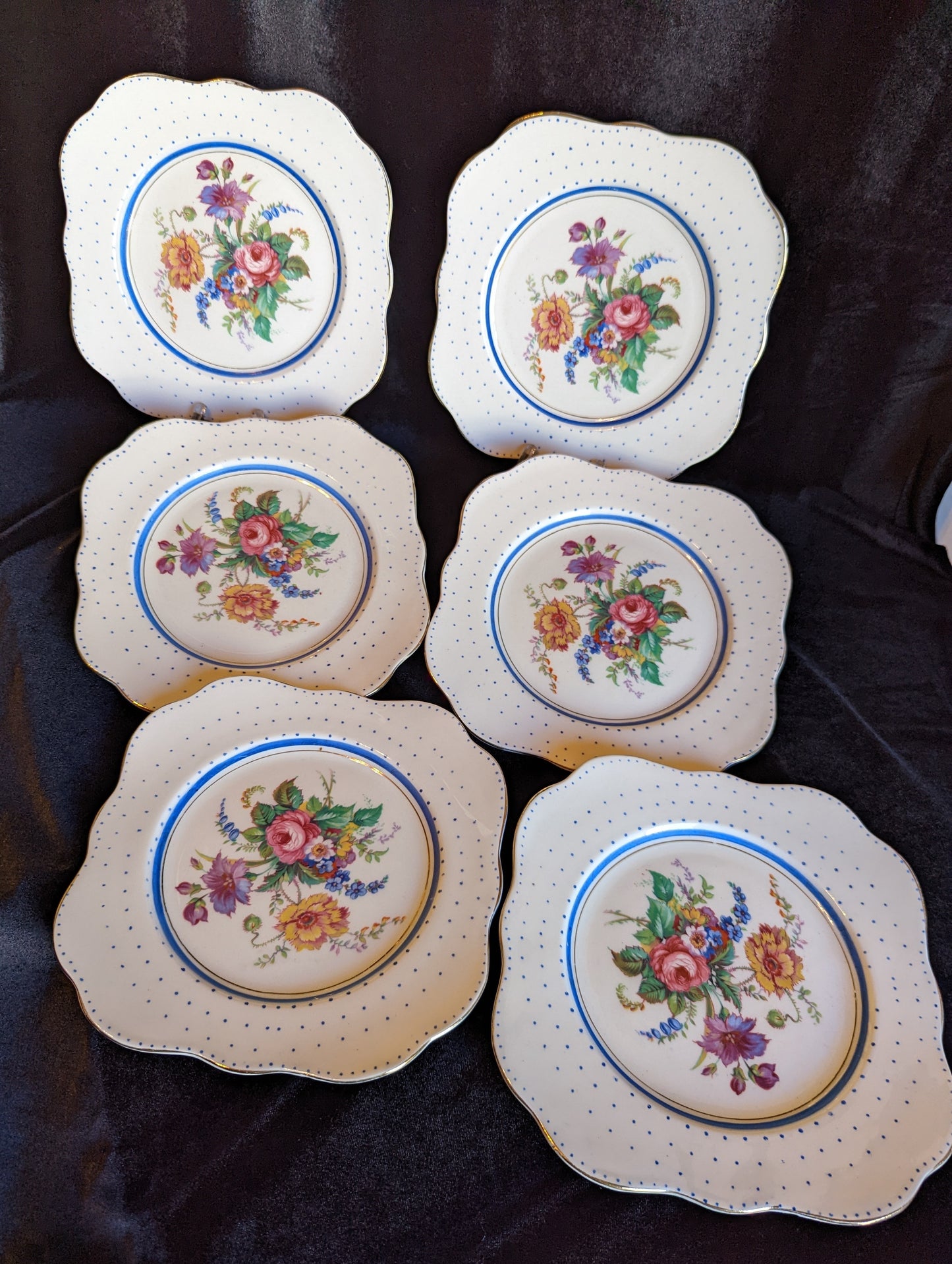 Colclough China Vintage Bread/Butter Plates (6)