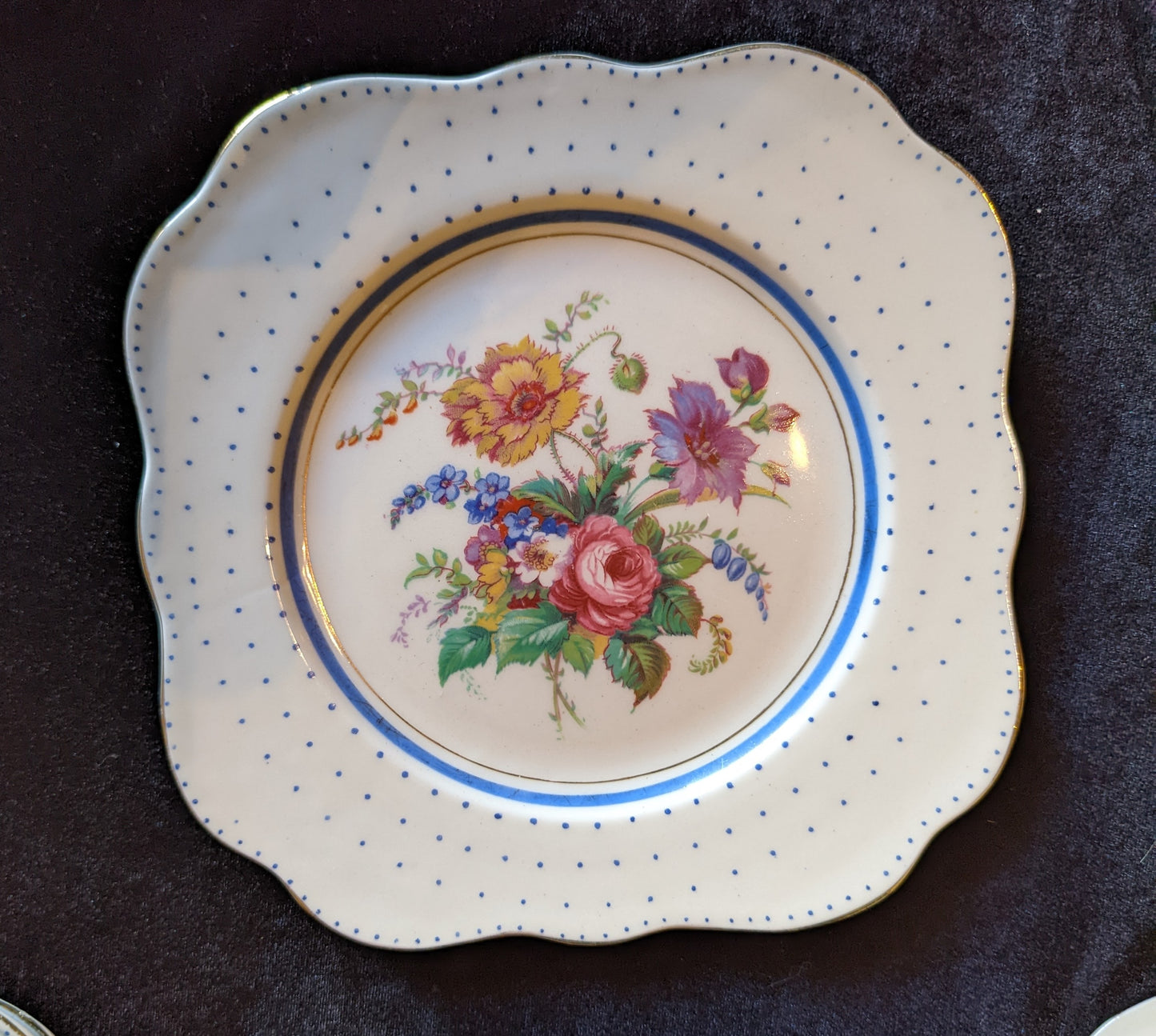 Colclough China Vintage Bread/Butter Plates (6)