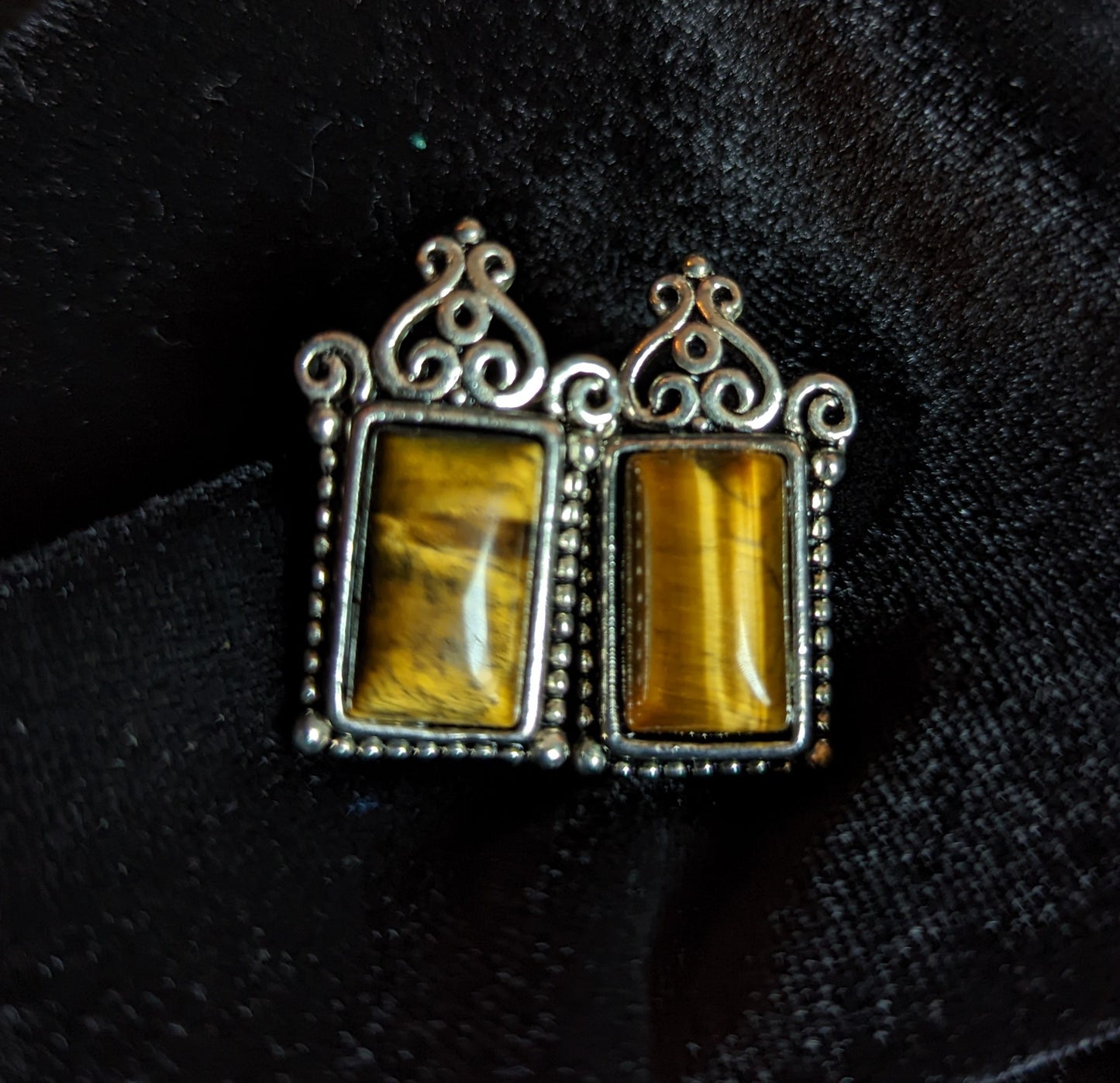 Tiger's Eye Vintage Earrings