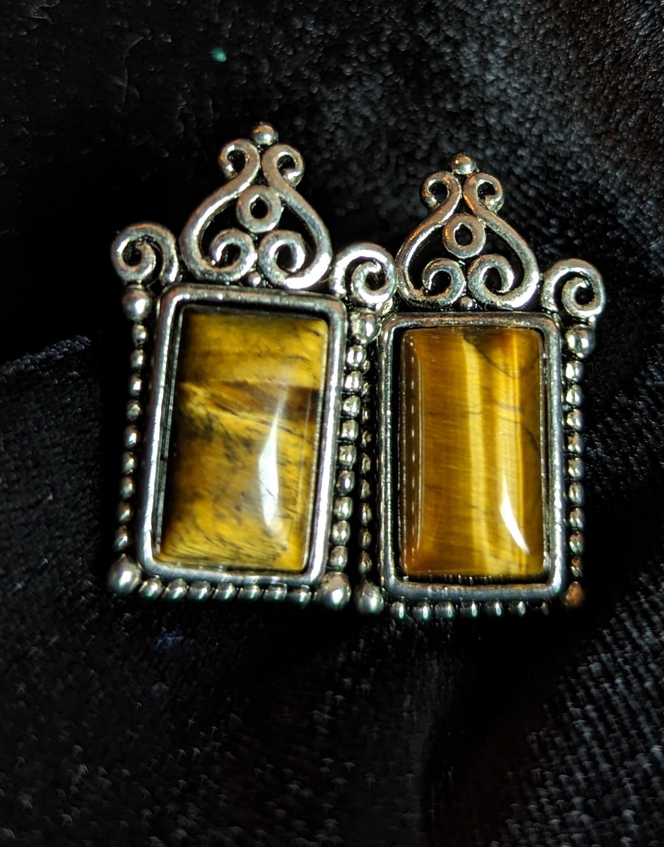 Tiger's Eye Vintage Earrings