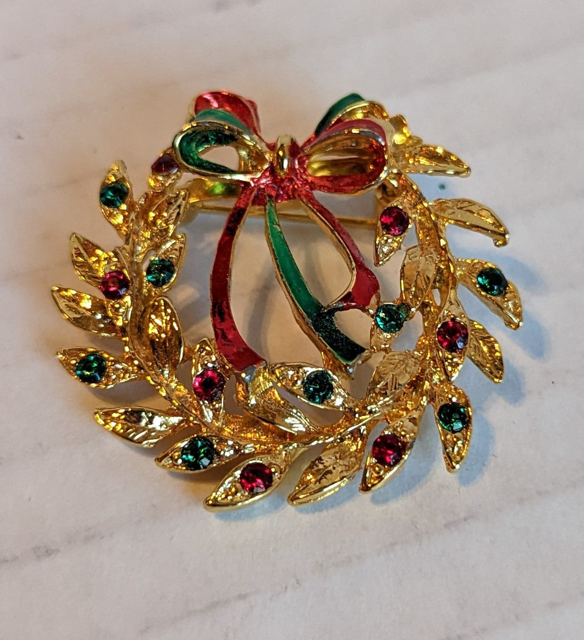 Christmas Wreath Vintage Brooch