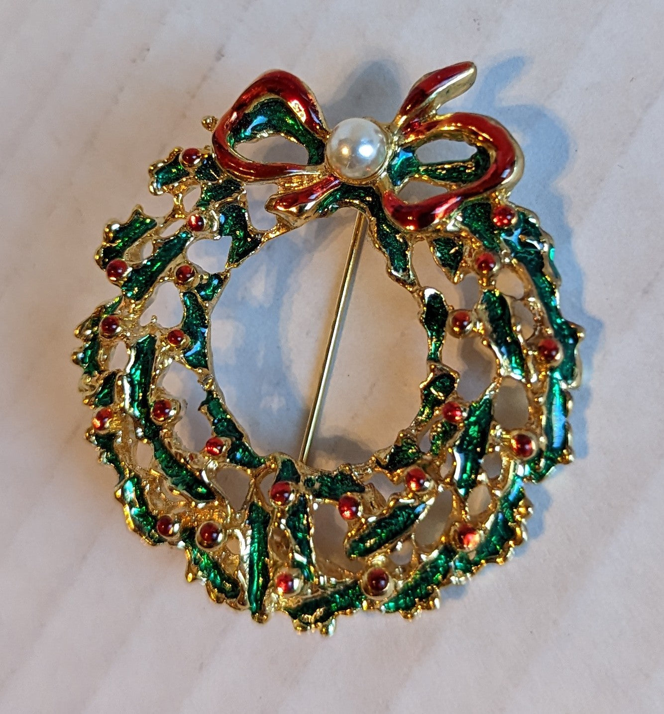 Christmas Wreath Vintage Brooch