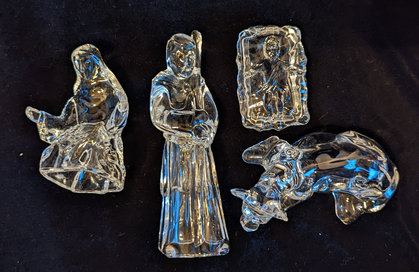 Crystal d'Arques 24% Crystal Nativity from France